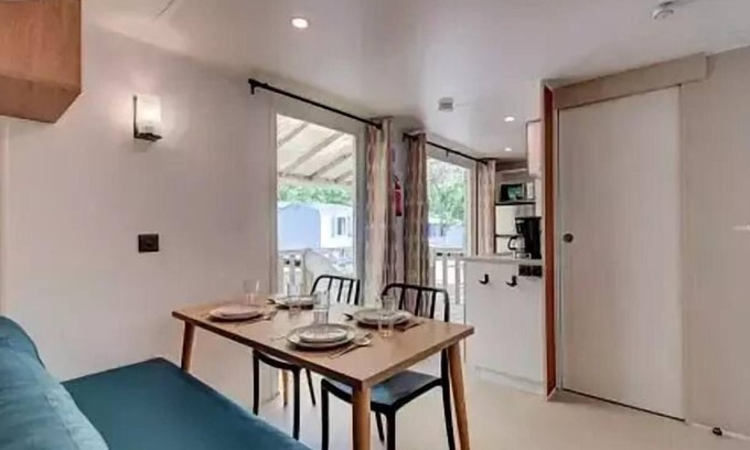 Chateauneuf-de-Galaure Maison | Mobil-home | Comfort XL | 2 Ch. | 4/6 Pers. | Terrasse surélevée | Clim.
