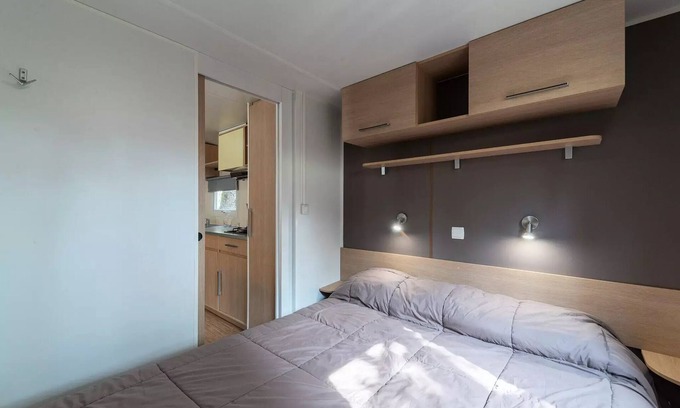 Chateauneuf-de-Galaure Maison | Mobil-home | Comfort XL | 3 Ch. | 6 Pers. | Terrasse surélevée | Clim.