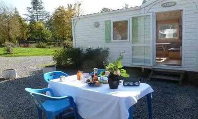 Saint-Honore-les-Bains Maison | Camping 3 étoiles - Parc aquatique - eeeaad