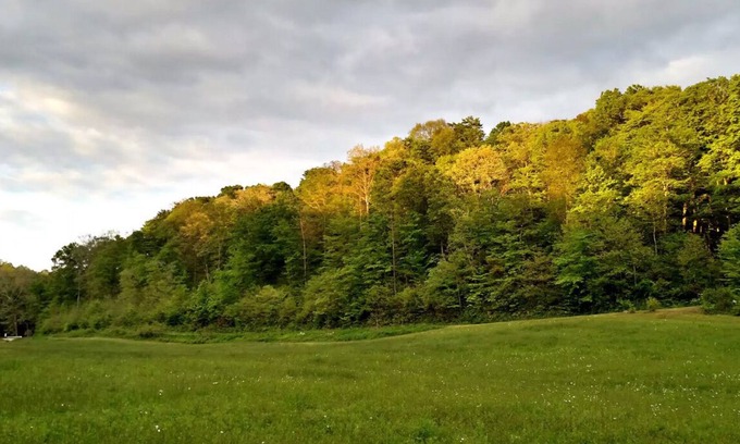 McArthur Location De VR | Camping dans les Hocking Hills à la ferme d'Altenbrauch