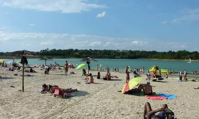Saint-Cricq Maison | Camping Lac de Thoux* - Premium Space 4 Rooms 6 People Air Conditioned Lakeside