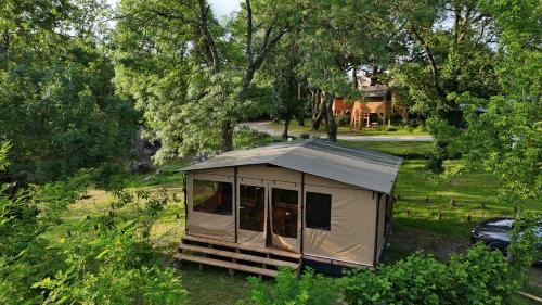 Villages du Lac de Paladru Autre | Camping le Calatrin - Onlycamp
