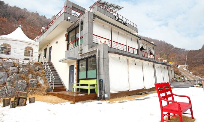 Hwacheon Copropriété | Camping n Pension