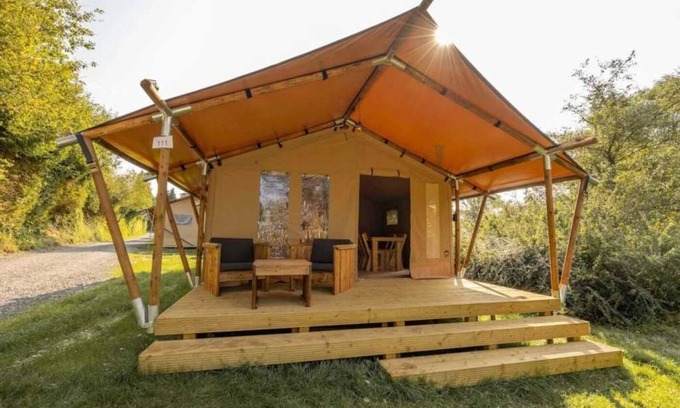 Signy-lAbbaye Maison | Camping - Piscine - ccbac0h