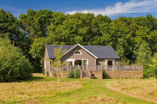 Pattiswick Maison | Campion Lodge