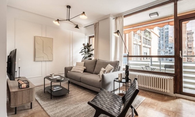 Cuatro Caminos Appartement | Campo - 3 bedroom and balcony penthouse in Azca