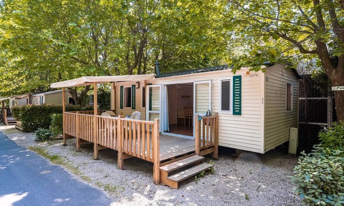 Les Mazures Maison | Mobil-home | Classic XL | 3 Ch. | 6 Pers. | Terrasse surélevée | Clim.