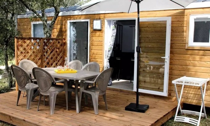 Junas Maison | MOBIL HOME Confort Plus Climatisé - TV - 2 ch - 32.80m² / Jasmin et Mimosa 4 personnes