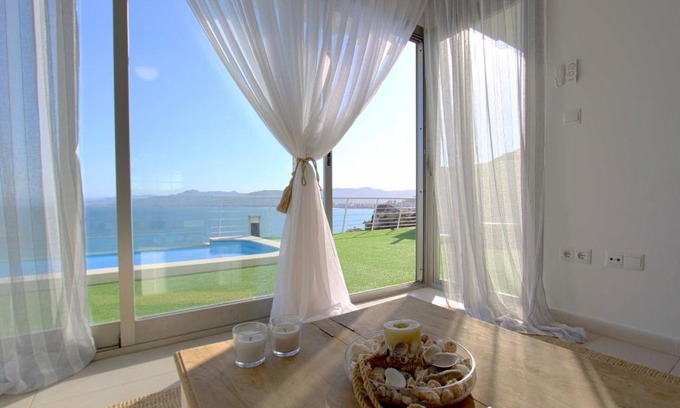 Faro de Cullera Maison | Can Lou-Casa con Caracter en Cullera