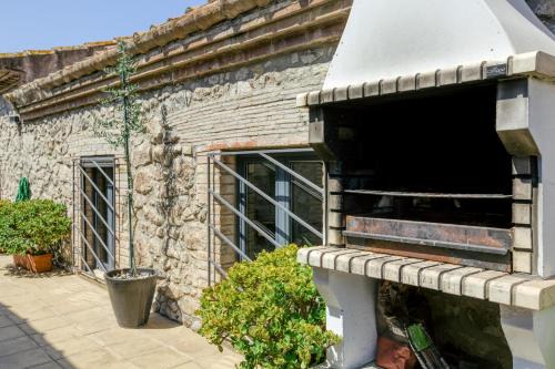 Torroella de Fluvia Maison | Can Salva charm on the Costa Brava