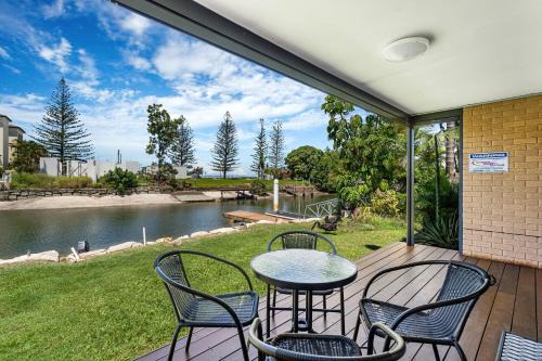 Runaway Bay Appartement | Canal Luxury Living & Boat Ramp