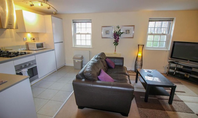 Diglis Appartement | Canal Side
