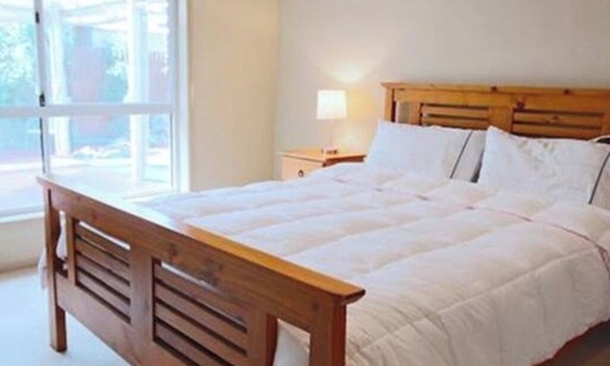 Harrison Maison | “Contemporary north Canberra retreat, near light rail for easy access to CBD.