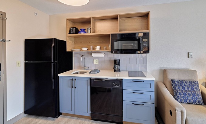 Orange Prairie Hôtel | Candlewood Suites Grand Prairie by IHG