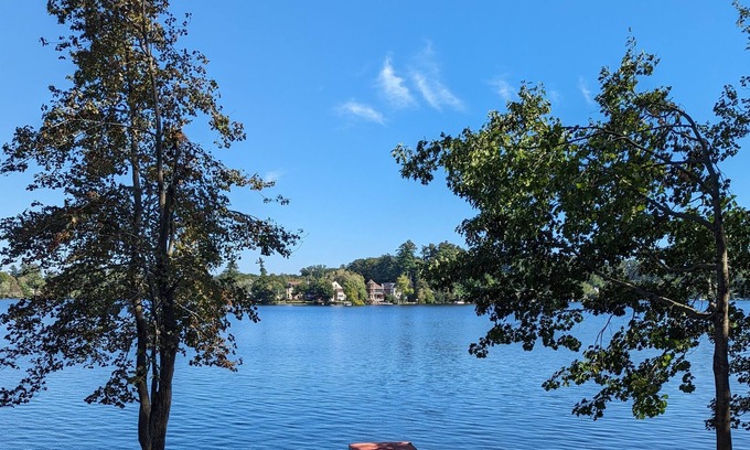 Windham Maison | Canobie Lake 3 bedroom Year Round Waterfront Home - Newly Renovated