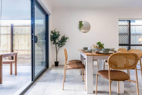Greenbank Maison | Canopy House Greenbank - Brand New Home in Natures Arms