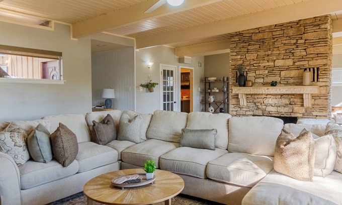Helotes Maison | Canopy of Helotes