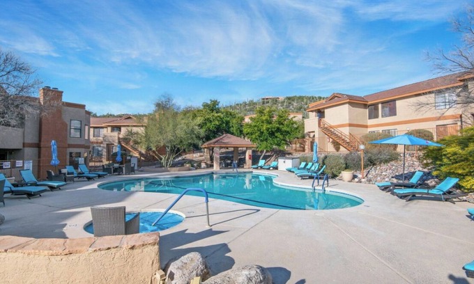 Quail Canyon Copropriété | Canyon Villas Condo 2BR, 2BTH,Gym, Pool & Hot tub