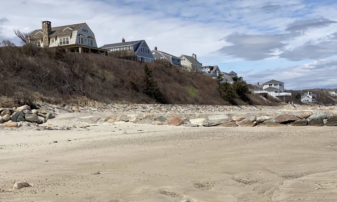 Sagamore Beach Appartement | Cape Cod Studio with Kitchen. Very to close to beach! No bridge!
