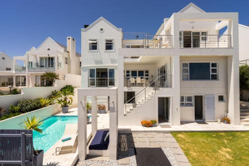 Big Bay Maison | Cape Town Kite Club