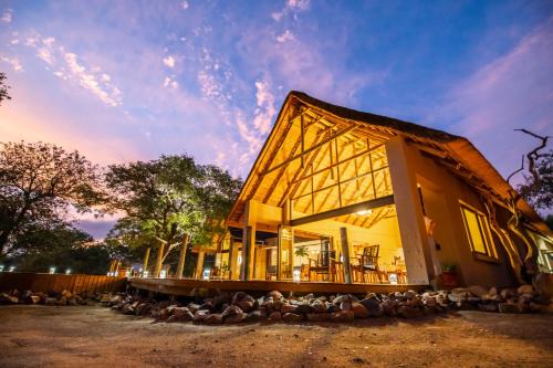 Maruleng Cabine | Cape Vulture Lodge
