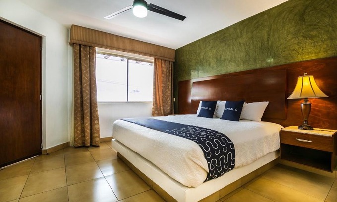 Centro Hôtel | Capital O Continental ii, Uruapan