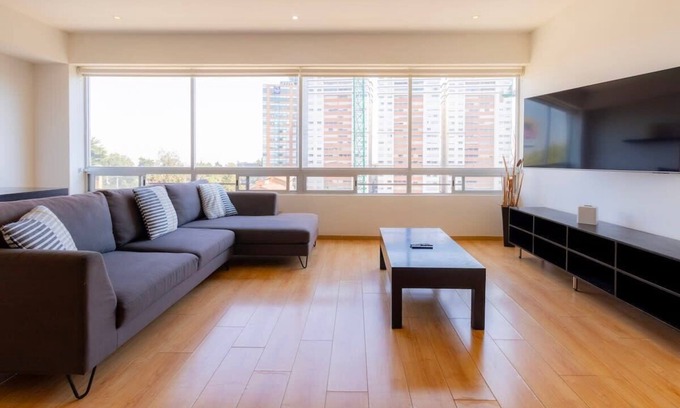 El Yaqui Copropriété | 401 - Deluxe 2BR Apt Near "La Mexicana" Park