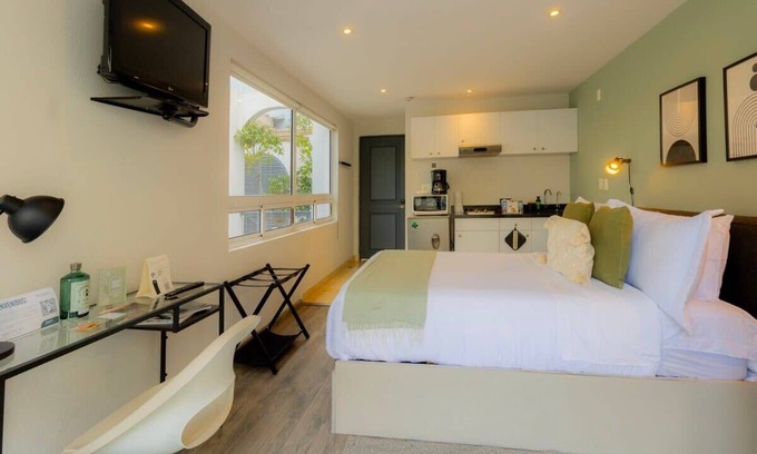 Los Morales Appartement | Capitalia | Urban Studio Escape