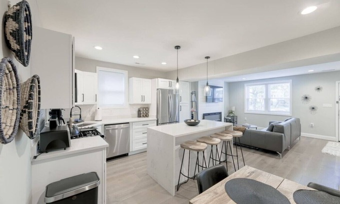 Capitol View Maison | Capitol City Château