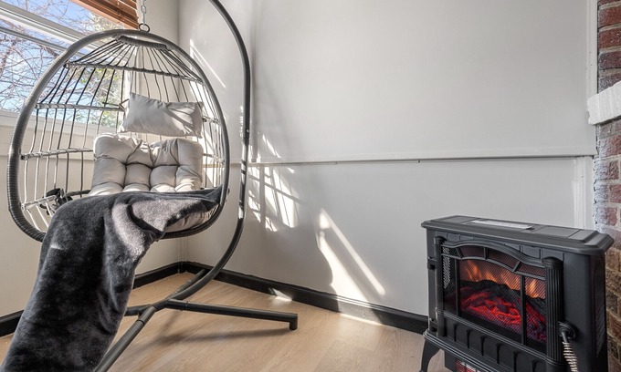 Randle Highlands Copropriété | Cozy charming 2-bedroom condo in delightful Washington with AC,WiFi,FREE PARKING