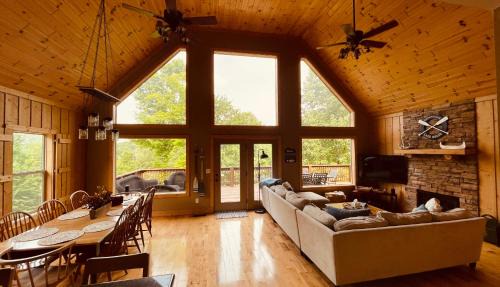 Cub Run Maison | Captain's Cove Lakehouse