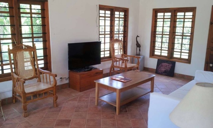 Puttalam Maison | Captains Bird Safari Lodge