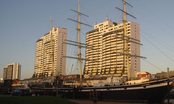 Mitte-Sud Appartement | CaptainsLodge: emplacement central avec une vue panoramique sur la Weser et Havenwelten!