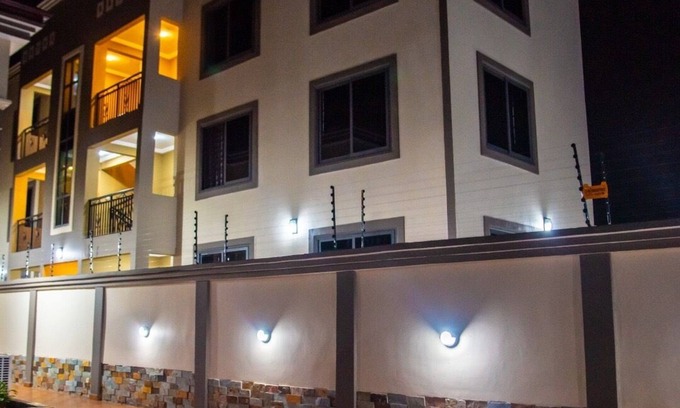Bono East Region Appartement | Captivating 1-Bed Apartment in Tema, com 25
