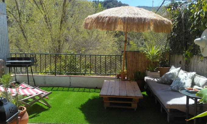 Pinos Genil Appartement | Captivating 1-Bed Apartment in Pinos Genil