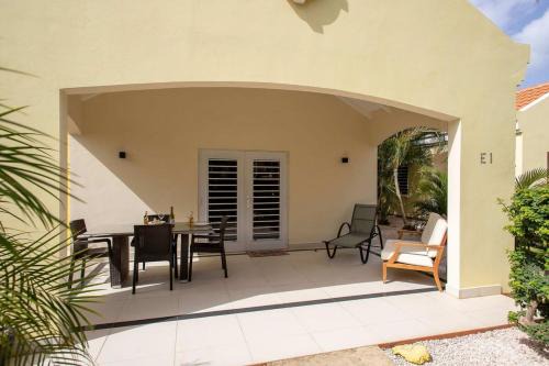 Playa Appartement | Caracara E1 Relax & Dive Resort Bonaire Village