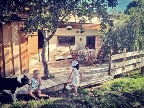 Saint-Silvain-Bellegarde Autre | caradjango , caravane chauffée et climatisée