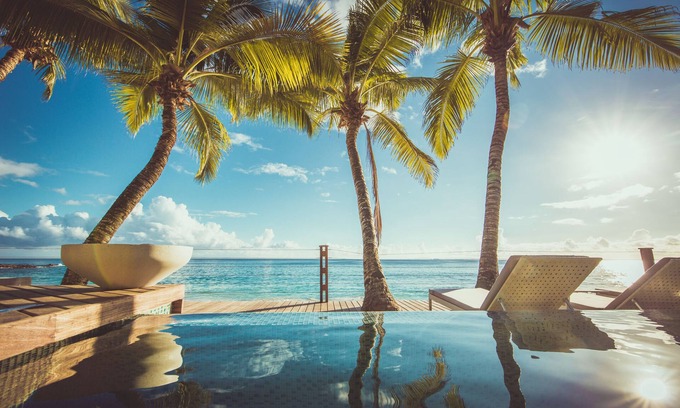 Glacis Hôtel | Carana Beach Hotel