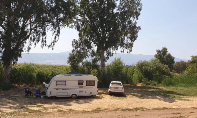 HaGalil HaElyon Autre | Caravan on the Water