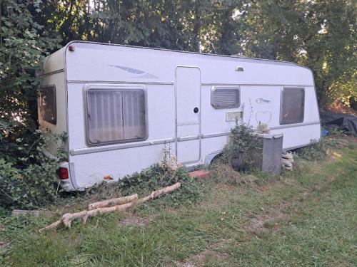 Lagny-sur-Marne Autre | Caravane chez l'habitant proche Disneyland Paris