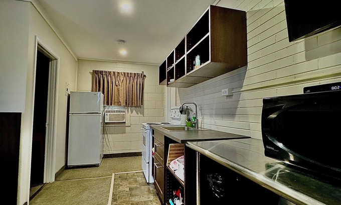 Swift Current Hôtel | Caravel Motel