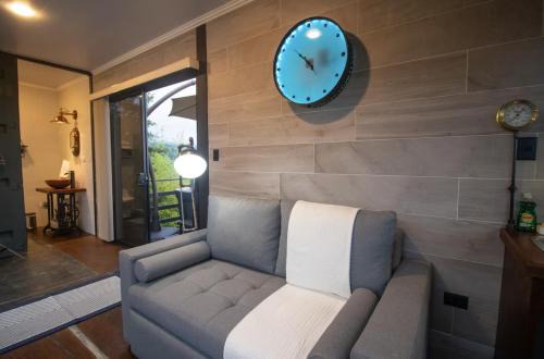 Poas Volcano National Park Hôtel | cargo containers