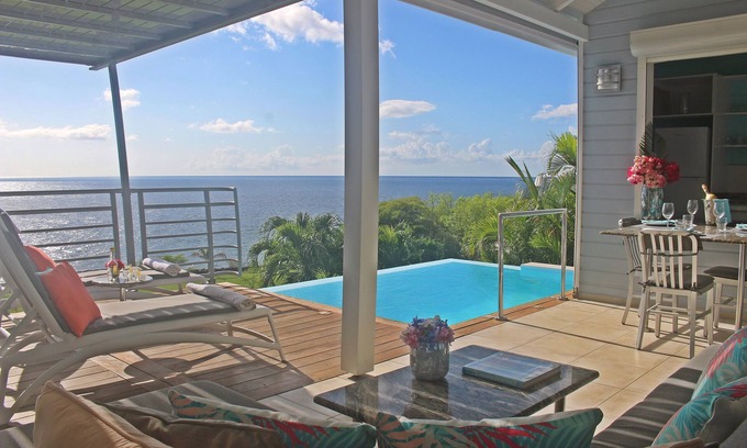 Bouillante Villa | Front de Mer des Caraïbes, vue et accès mer, piscine privée 'Villa Blue Haven 2'