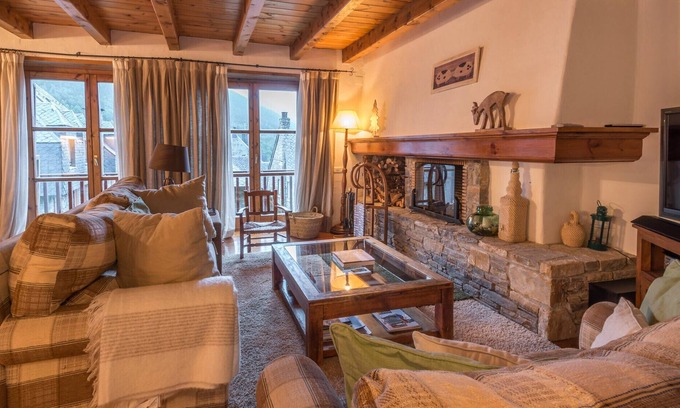 Pujo Appartement | Carlac by Totiaran