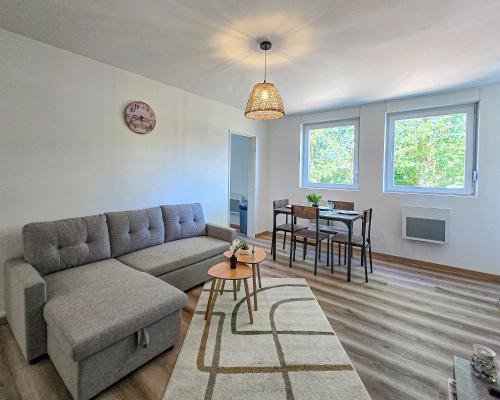 Carling Appartement | Carling - Carl'Apartment5 Professional Family WIFI Parking