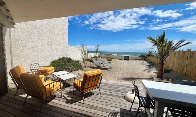 Carnon-Plage Appartement | Carnon Beach Sand : Terrasse et jardin sur la plage, climatisation, Wifi, 4 pers