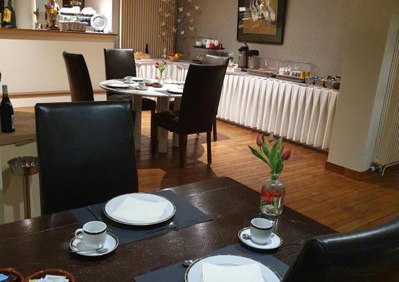 Lommel Hôtel | Carré