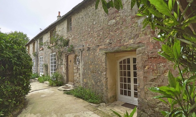 Brix Maison | Carriage House dans l'enceinte du Château Le Mont Epinguet