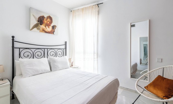 San Bernardo Appartement | Carriazo. 3 bedrooms, 2 bathrooms, free parking