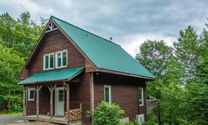 Val-des-Lacs Cabine | Carriole, à Val-des-Lacs, Laurentides